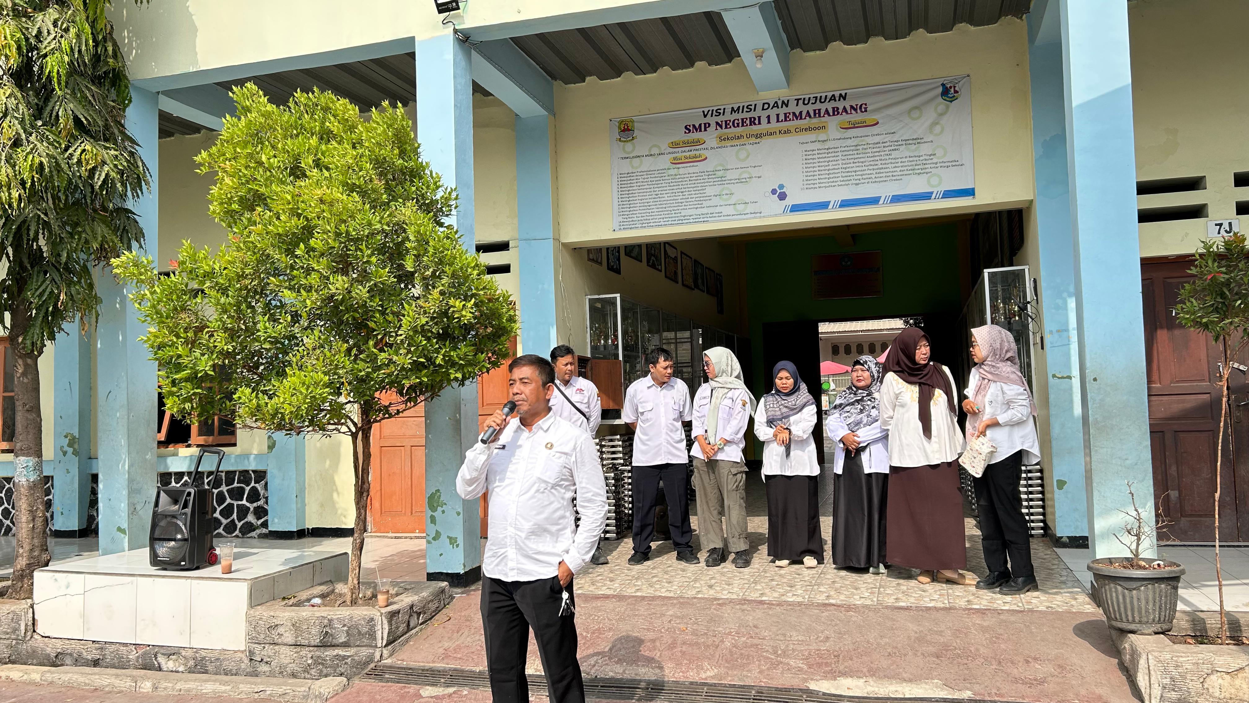 ✨ *LAUNCHING KARTU PELAJAR BERBASIS APLIKASI PRESENSI SISWA* ✨